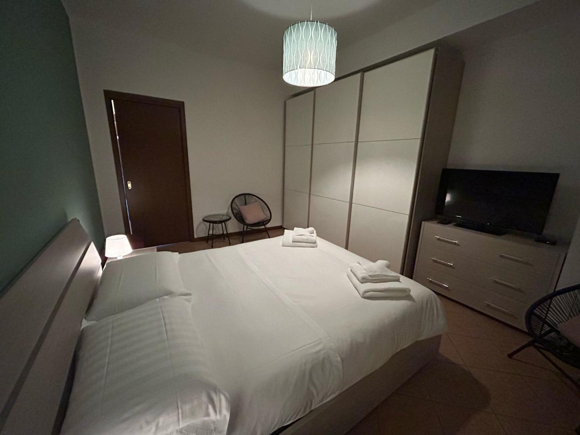 3T House 2 Casa Vacanze 克雷莫纳 外观 照片